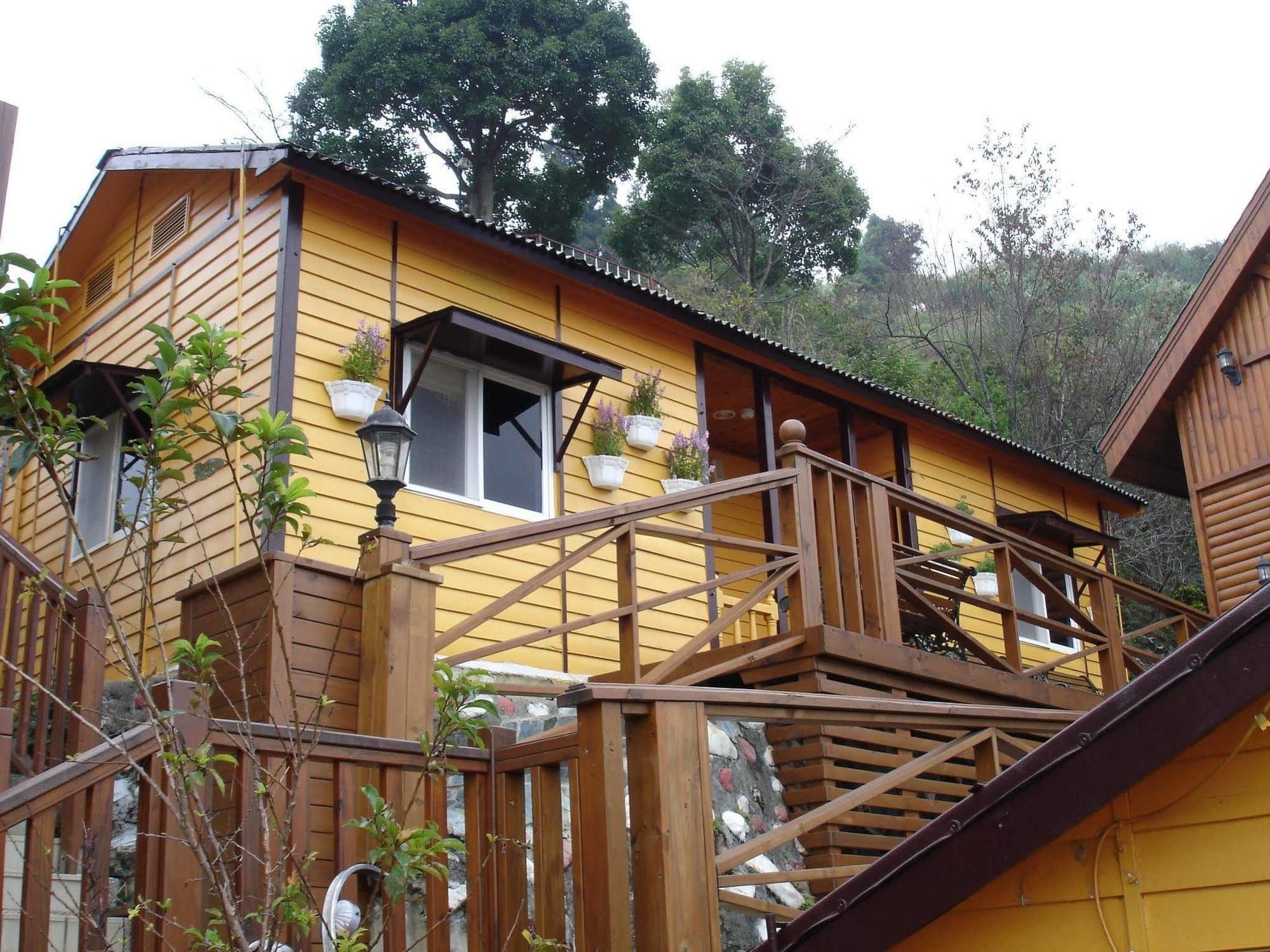 Emmanuel Farm House Ren'ai Esterno foto